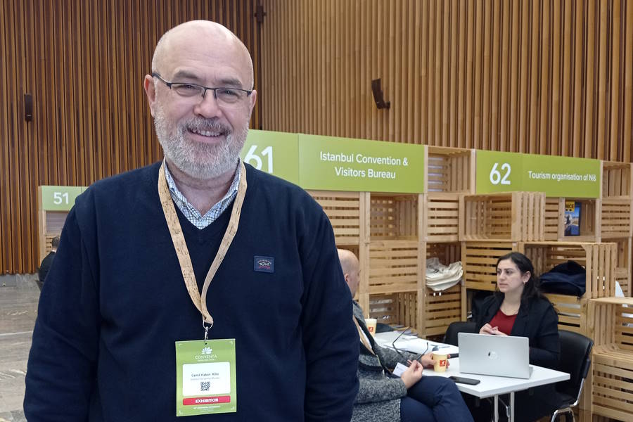 Simil Hakan, do Istanbul Convention and Visitors Bureau, falou com a Event Point na Conventa