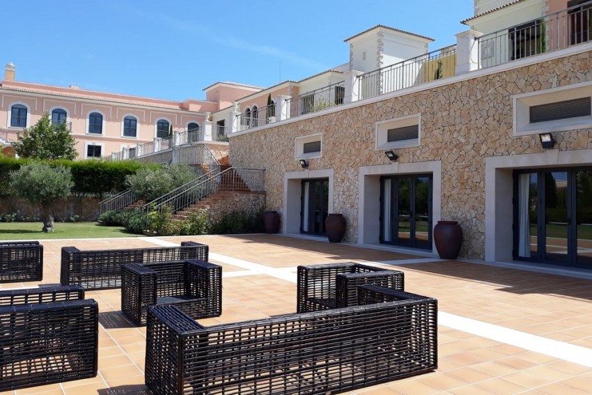 Cascade Wellness Resort é oficialmente inaugurado em Lagos