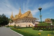 Cambodia intends to welcome more than seven million visitors next year